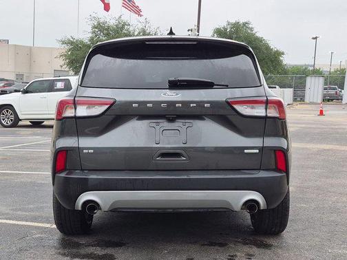 Magnetic Metallic 2020 Ford Escape SE