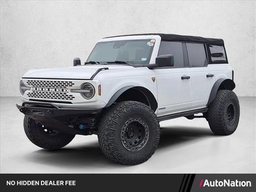 Oxford White 2022 Ford Bronco Badlands
