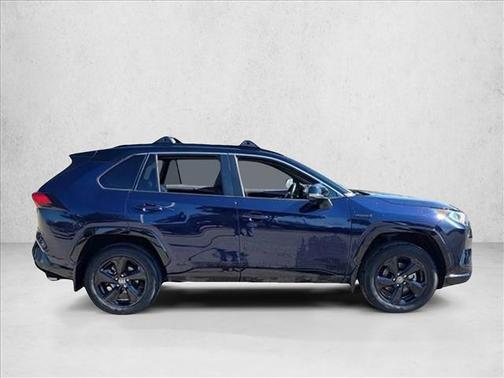 2021 Toyota RAV4 Hybrid SE