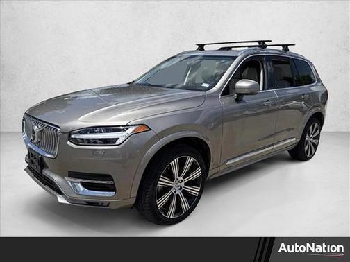 2022 Volvo XC90 T6 Inscription