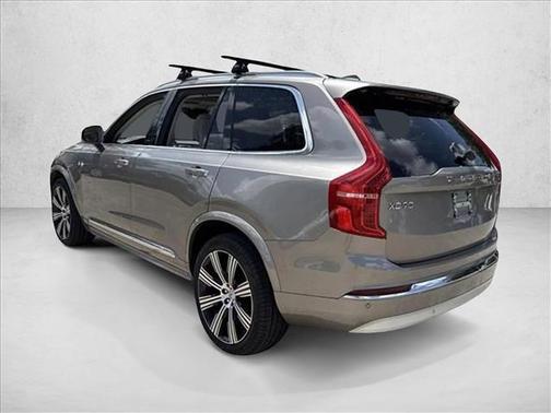 2022 Volvo XC90 T6 Inscription