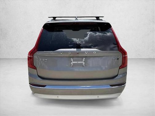 2022 Volvo XC90 T6 Inscription