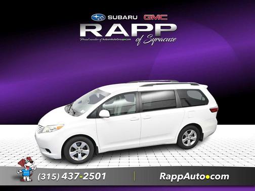 Super White 2017 Toyota Sienna LE