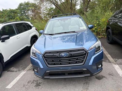 Horizon Blue Pearl 2024 Subaru Forester Premium