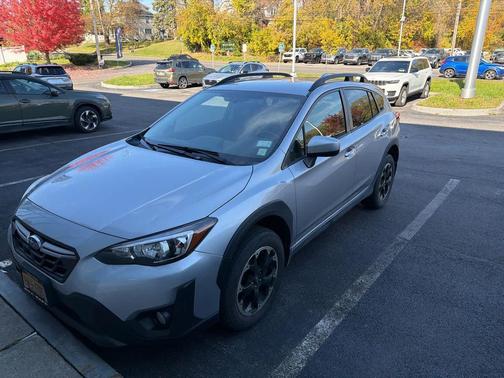Ice Silver Metallic 2021 Subaru Crosstrek Premium