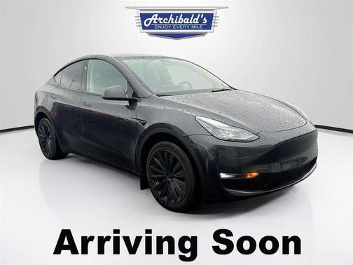 2024 Tesla Model Y Long Range Dual Motor All-Wheel Drive