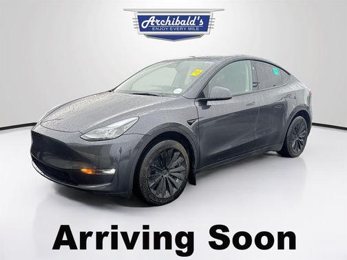 2024 Tesla Model Y Long Range Dual Motor All-Wheel Drive