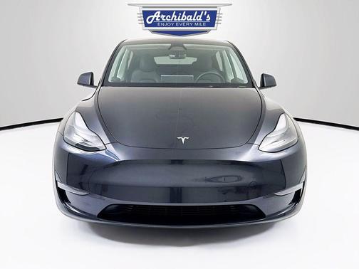 2024 Tesla Model Y Long Range Dual Motor All-Wheel Drive