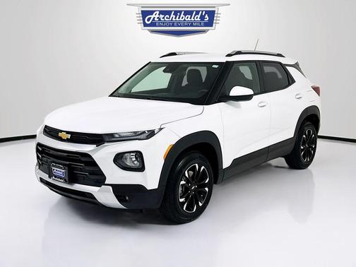 Summit White 2023 Chevrolet Trailblazer LT
