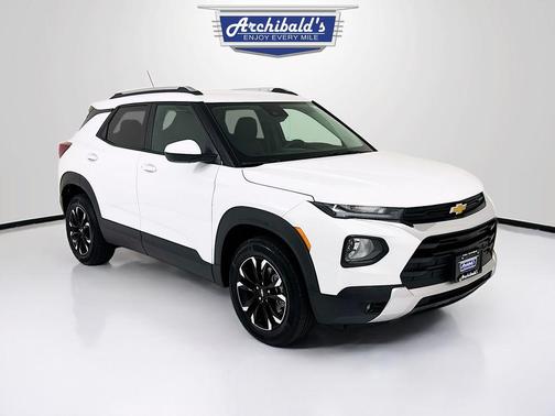 Summit White 2023 Chevrolet Trailblazer LT