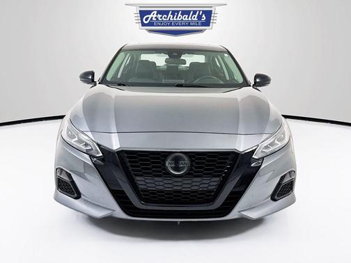 2020 Nissan Altima SR Intelligent AWD