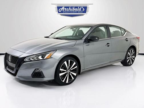 2020 Nissan Altima SR Intelligent AWD