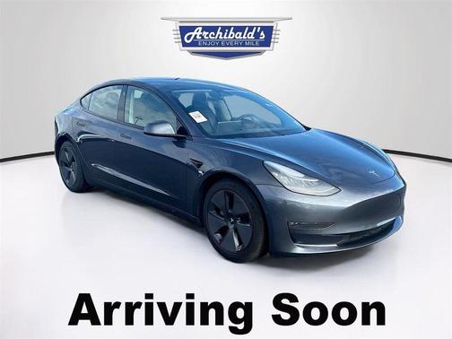 Midnight Silver Metallic 2021 Tesla Model 3 Long Range