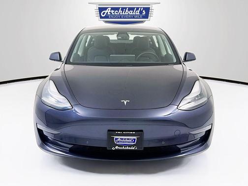 Midnight Silver Metallic 2021 Tesla Model 3 Long Range