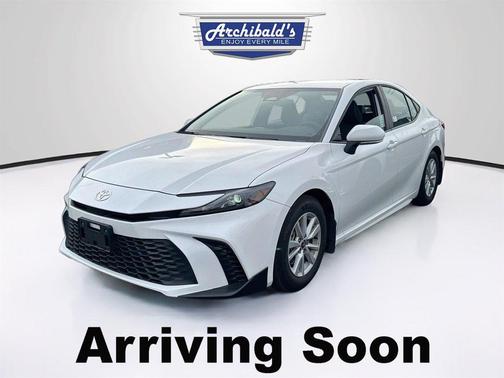 Ice Cap 2026 Toyota Camry SE