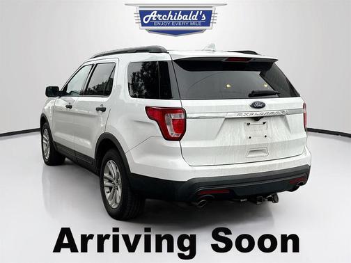 2016 Ford Explorer Base