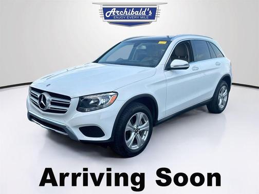 Polar White 2018 Mercedes-Benz GLC 300 4MATIC