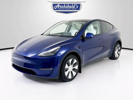 2024 Tesla Model Y Long Range Dual Motor All-Wheel Drive
