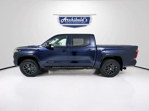 2024 Toyota Tundra Hybrid Platinum