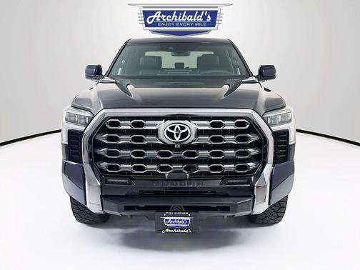 2024 Toyota Tundra Hybrid Platinum