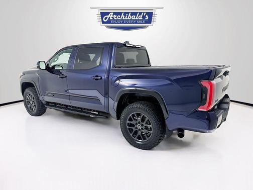 2024 Toyota Tundra Hybrid Platinum