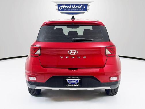 2021 Hyundai VENUE SE