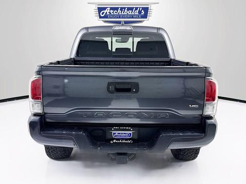 2020 Toyota Tacoma TRD Off-Road