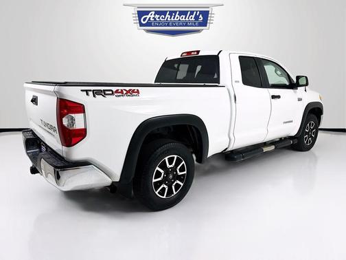 2016 Toyota Tundra SR5