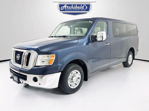 2016 Nissan NV Passenger NV3500 HD SL V8