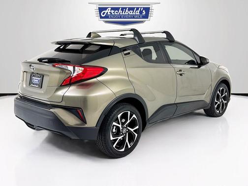 2021 Toyota C-HR XLE