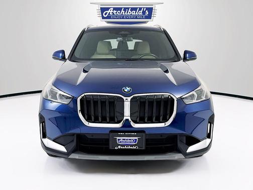 Phytonic Blue Metallic 2023 BMW X1 xDrive28i