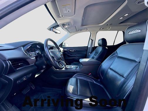 Iridescent Pearl Tricoat 2020 Chevrolet Traverse High Country