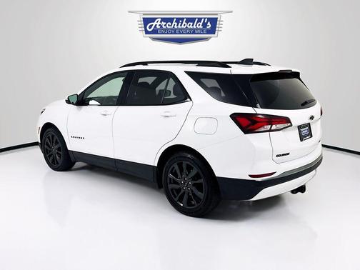 Summit White 2022 Chevrolet Equinox RS