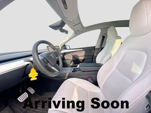 2024 Tesla Model Y Performance Dual Motor All-Wheel Drive