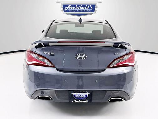 2016 Hyundai Genesis Coupe 3.8 Ultimate