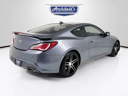 2016 Hyundai Genesis Coupe 3.8 Ultimate