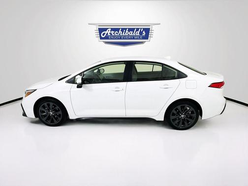 2025 Toyota Corolla Hybrid SE