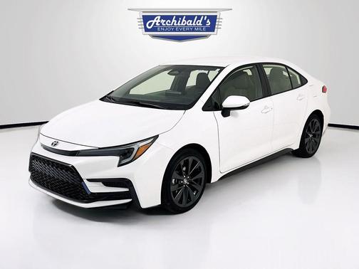 2025 Toyota Corolla Hybrid SE