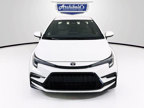 2025 Toyota Corolla Hybrid SE