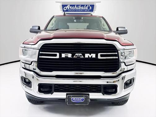 2020 RAM 2500 Big Horn Crew Cab 4X4 8' Box