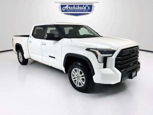 Ice Cap 2023 Toyota Tundra SR5