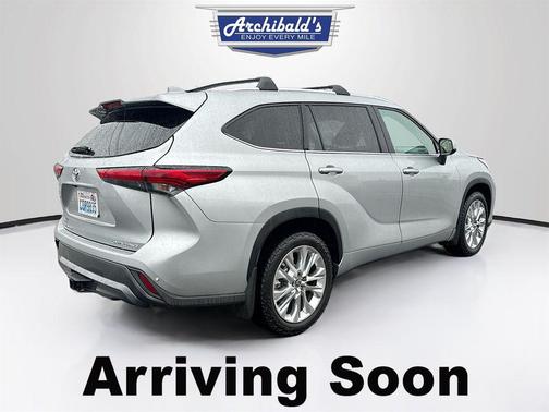 2022 Toyota Highlander Limited