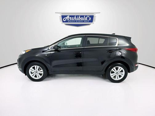 Black Cherry 2017 Kia Sportage LX