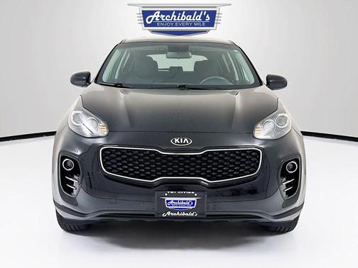 Black Cherry 2017 Kia Sportage LX