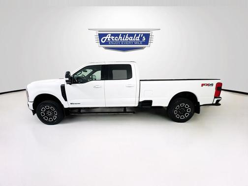 Star White Metallic Tri-Coat 2025 Ford F-350 Platinum