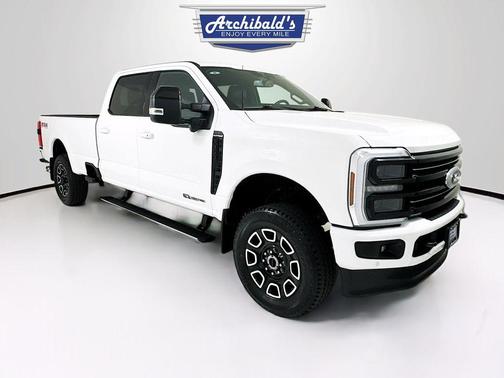 Star White Metallic Tri-Coat 2025 Ford F-350 Platinum