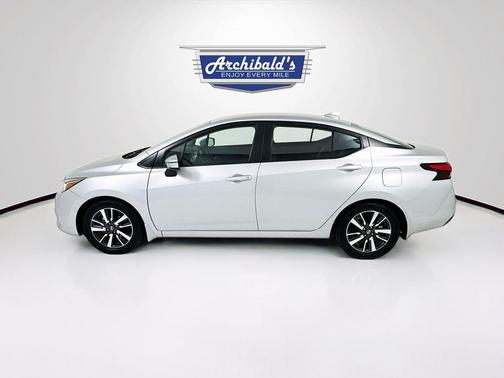 2021 Nissan Versa 1.6 SV