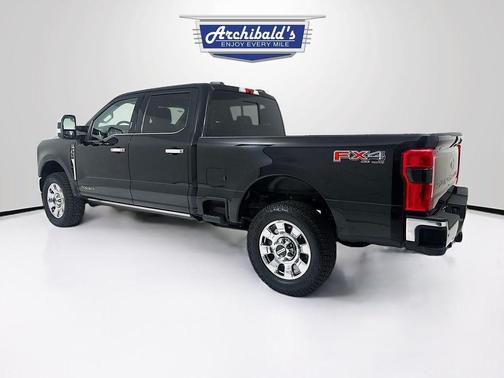 2023 Ford F-350 Lariat