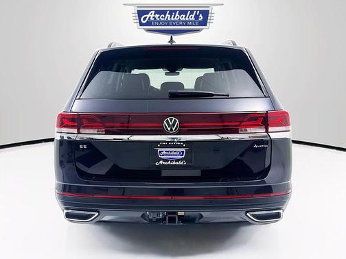 2024 Volkswagen Atlas 2.0T SE w/Technology 4MOTION