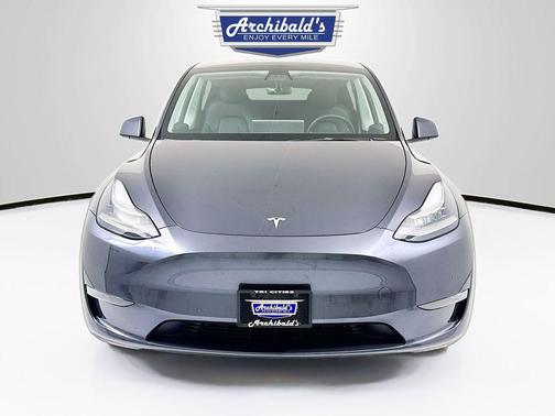 2021 Tesla Model Y Long Range Dual Motor All-Wheel Drive